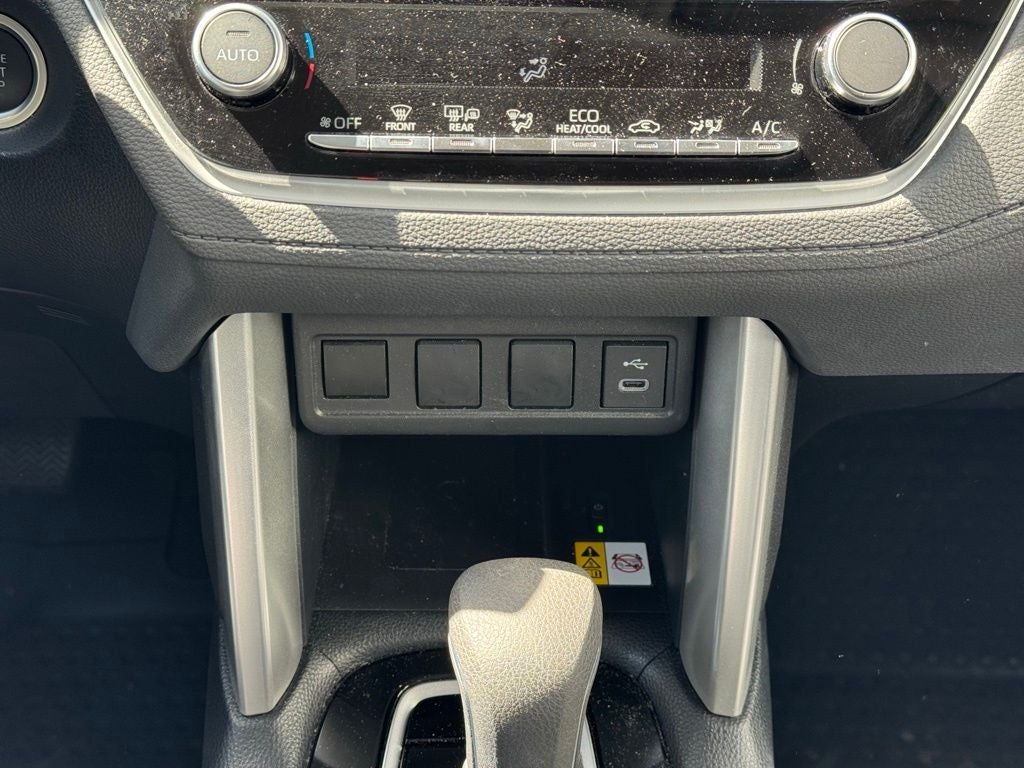 2023 Toyota Corolla Cross LE