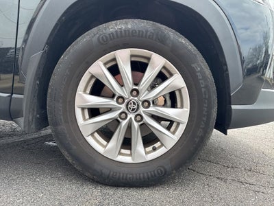 2023 Toyota Corolla Cross LE