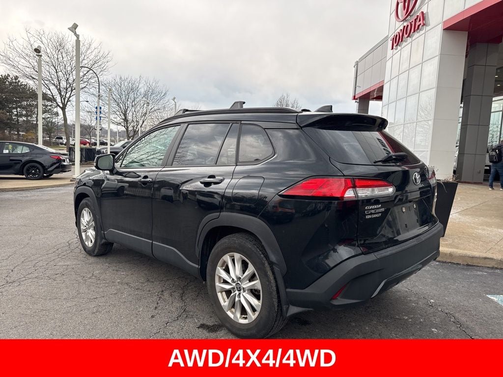 2023 Toyota Corolla Cross LE