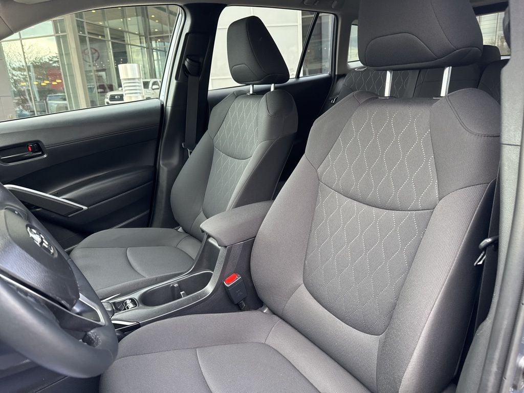 2025 Toyota Corolla Cross LE