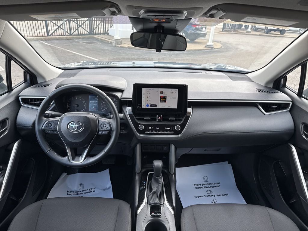2025 Toyota Corolla Cross LE