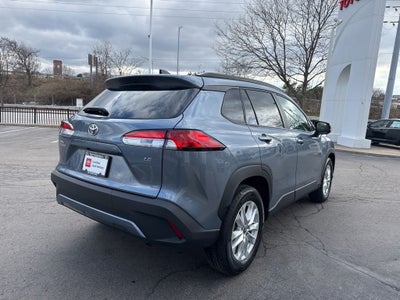 2025 Toyota Corolla Cross LE