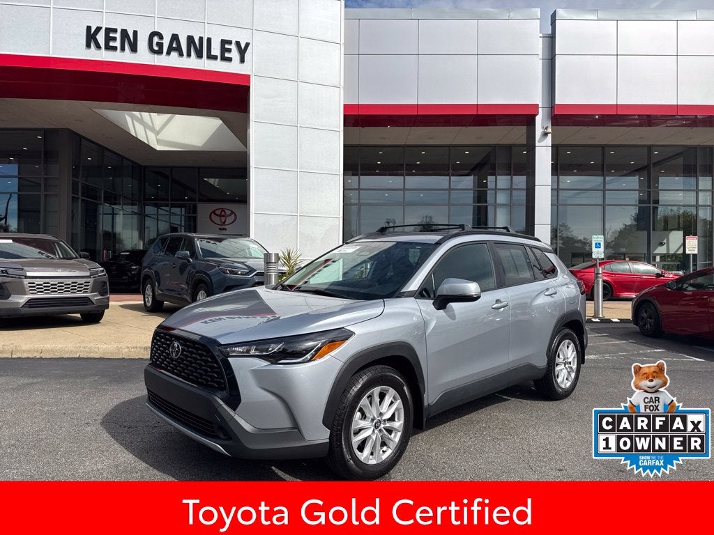 2024 Toyota Corolla Cross LE