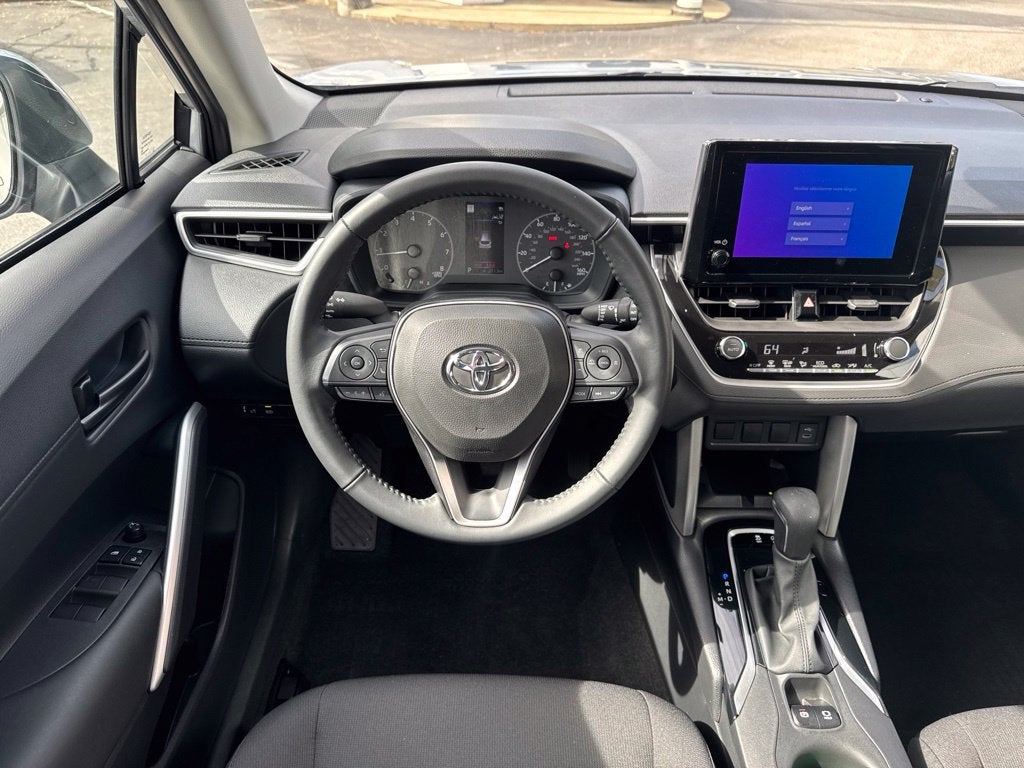 2024 Toyota Corolla Cross LE
