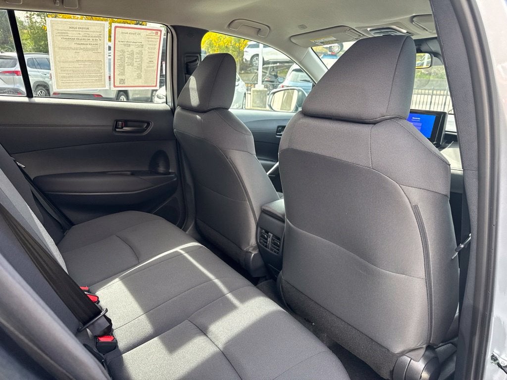 2024 Toyota Corolla Cross LE
