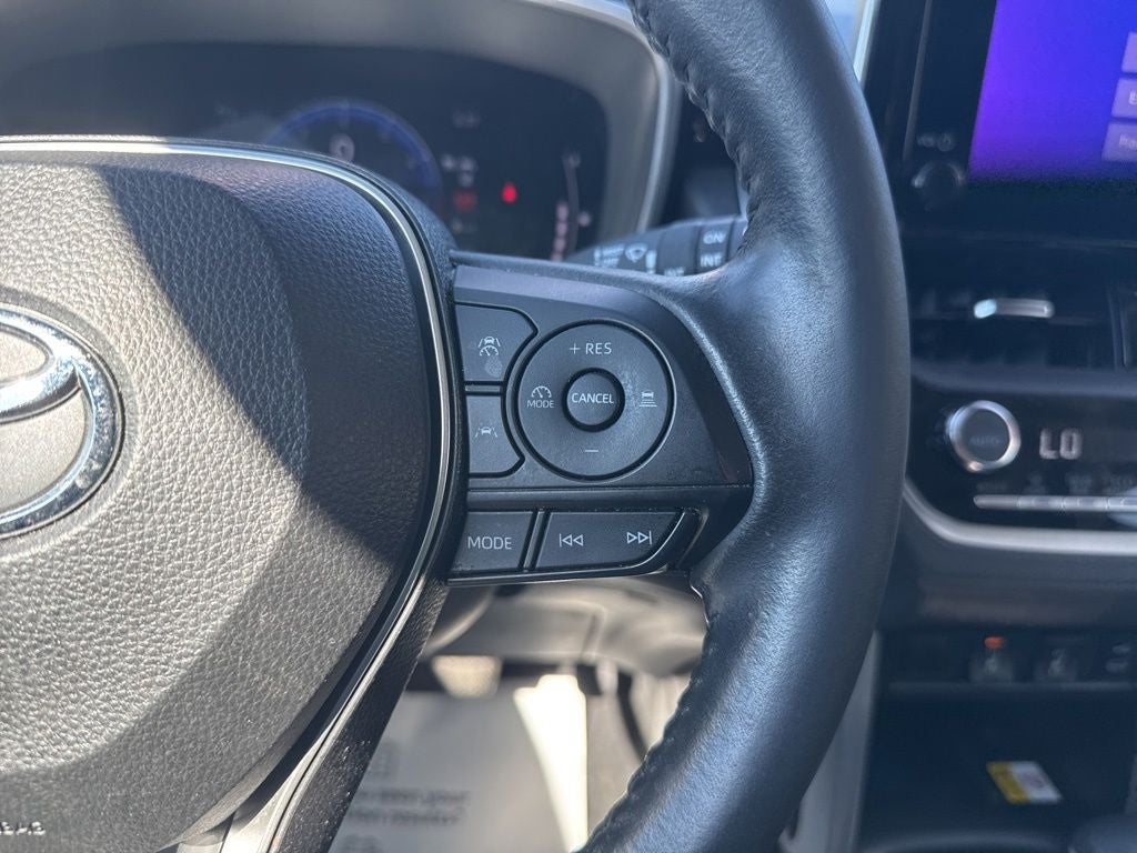 2023 Toyota Corolla Cross XLE