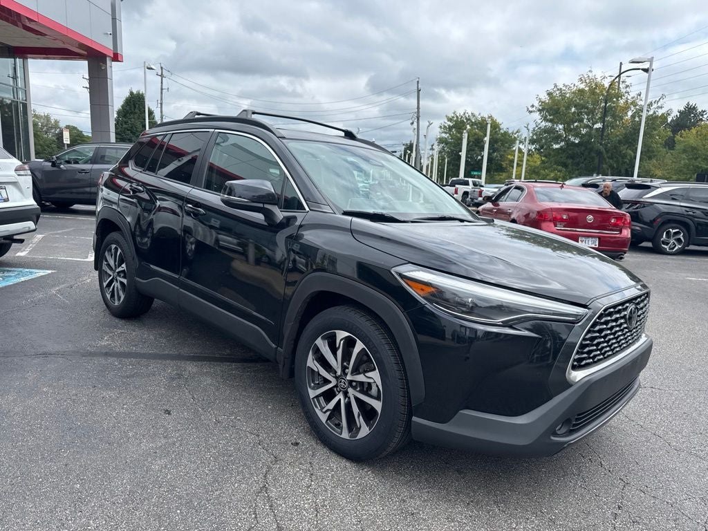 2023 Toyota Corolla Cross XLE