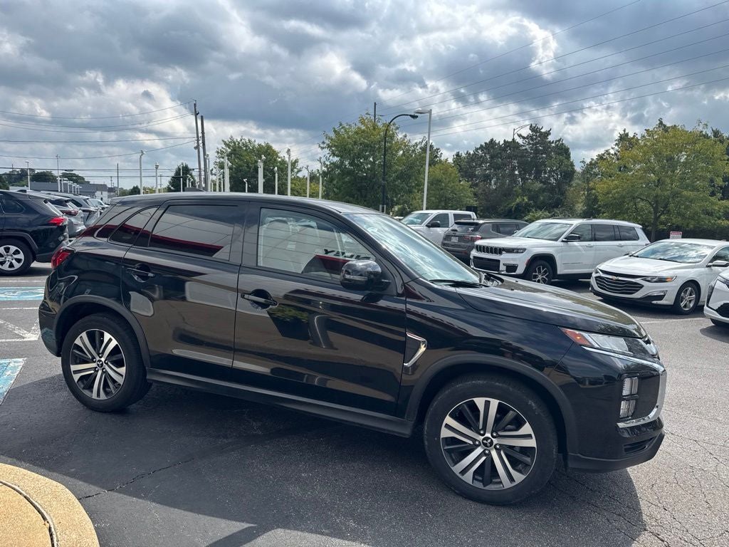 2025 Mitsubishi Outlander Sport 2.0 SE