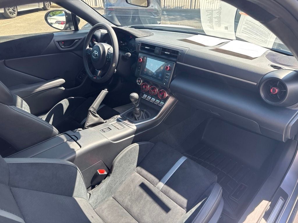 2024 Toyota GR86 Premium
