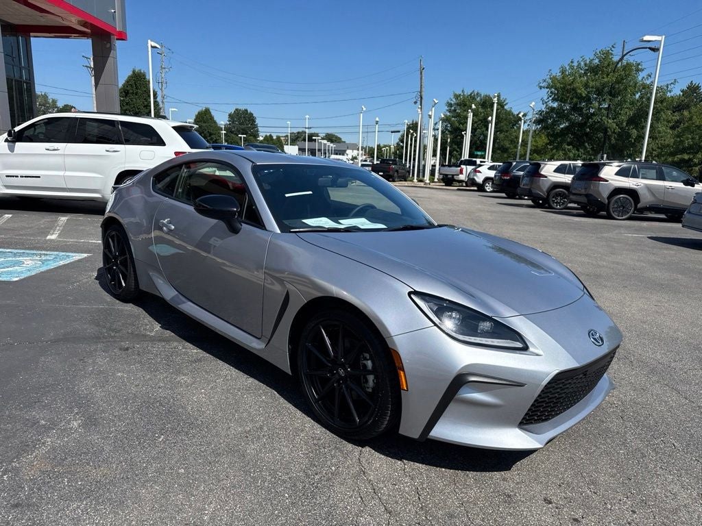 2024 Toyota GR86 Premium