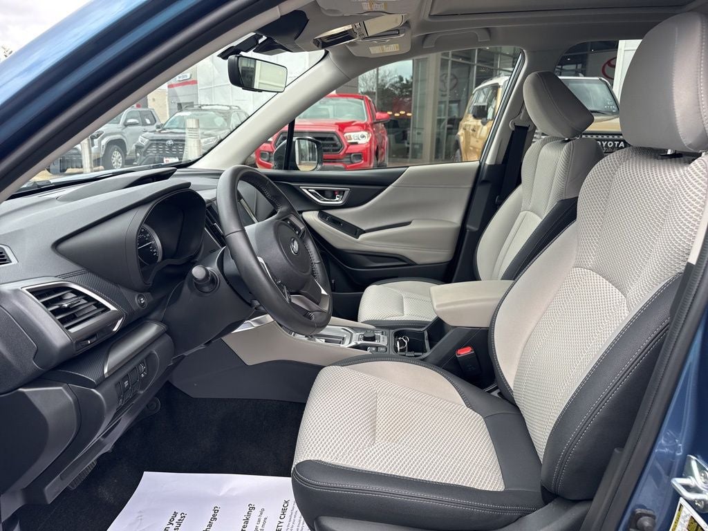 2024 Subaru Forester Premium