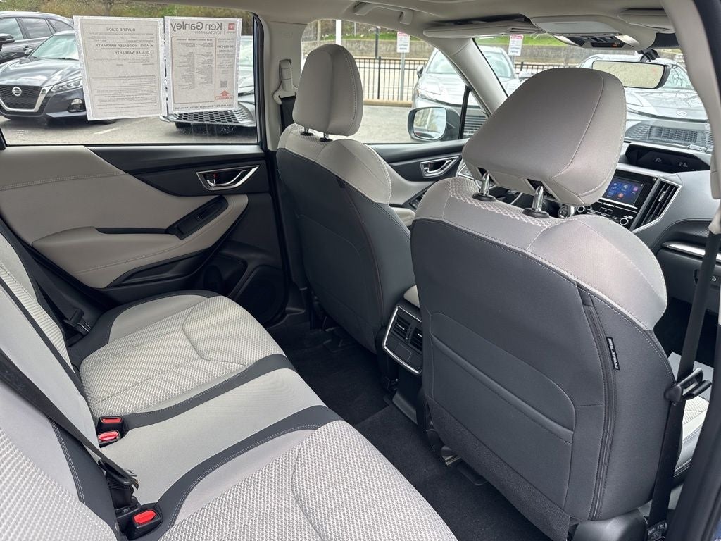 2024 Subaru Forester Premium