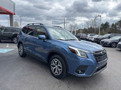 2024 Subaru Forester Premium