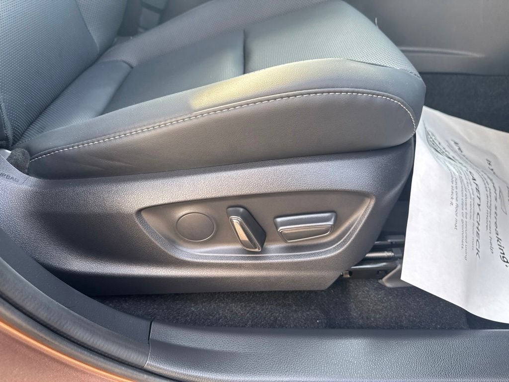2025 Toyota Crown Signia Limited