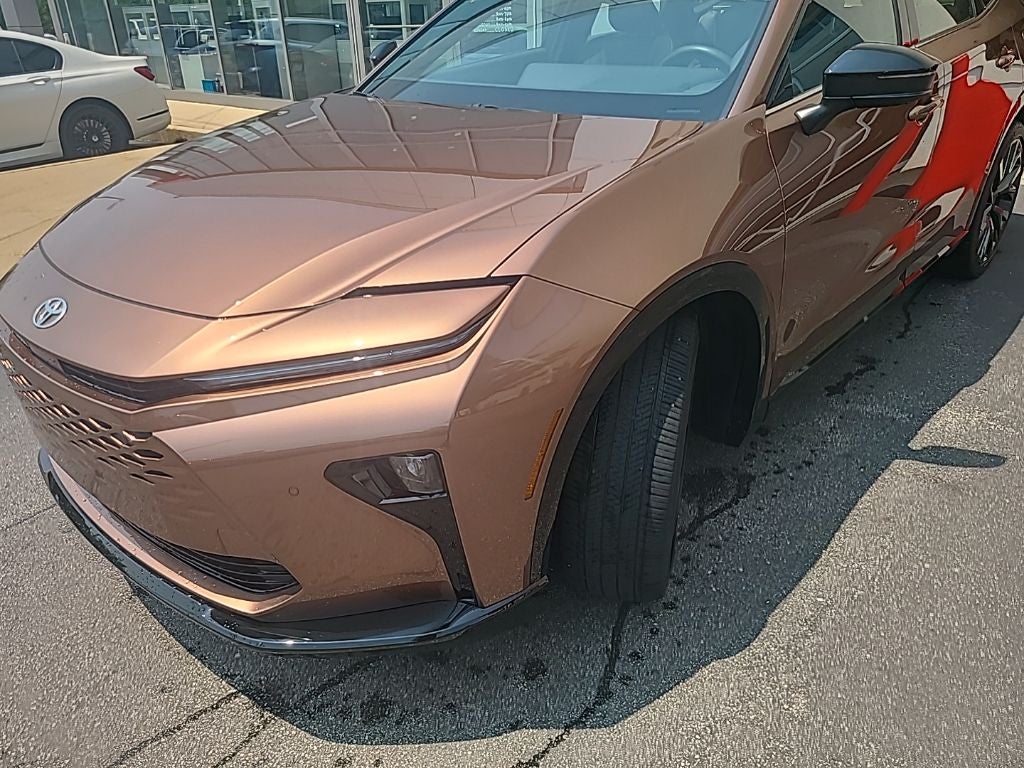 2025 Toyota Crown Signia Limited