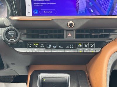 2025 Toyota Crown Signia Limited