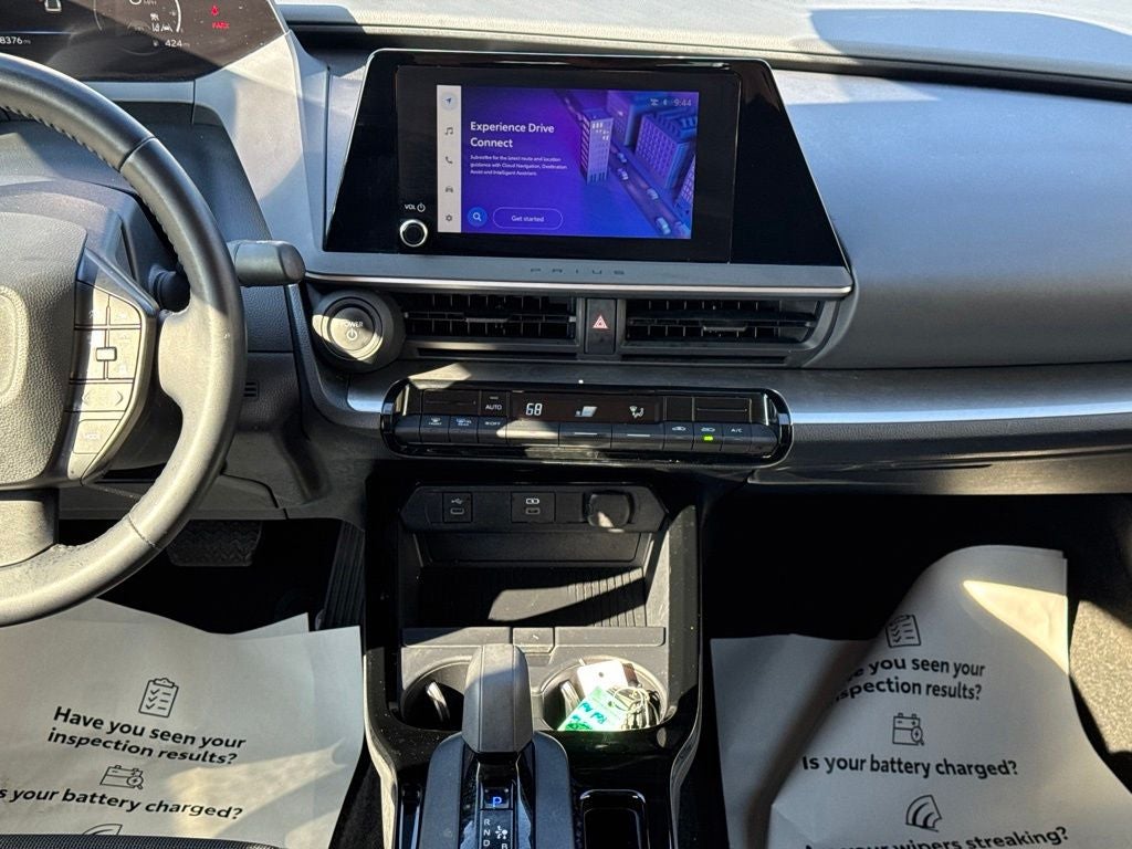 2025 Toyota Prius LE