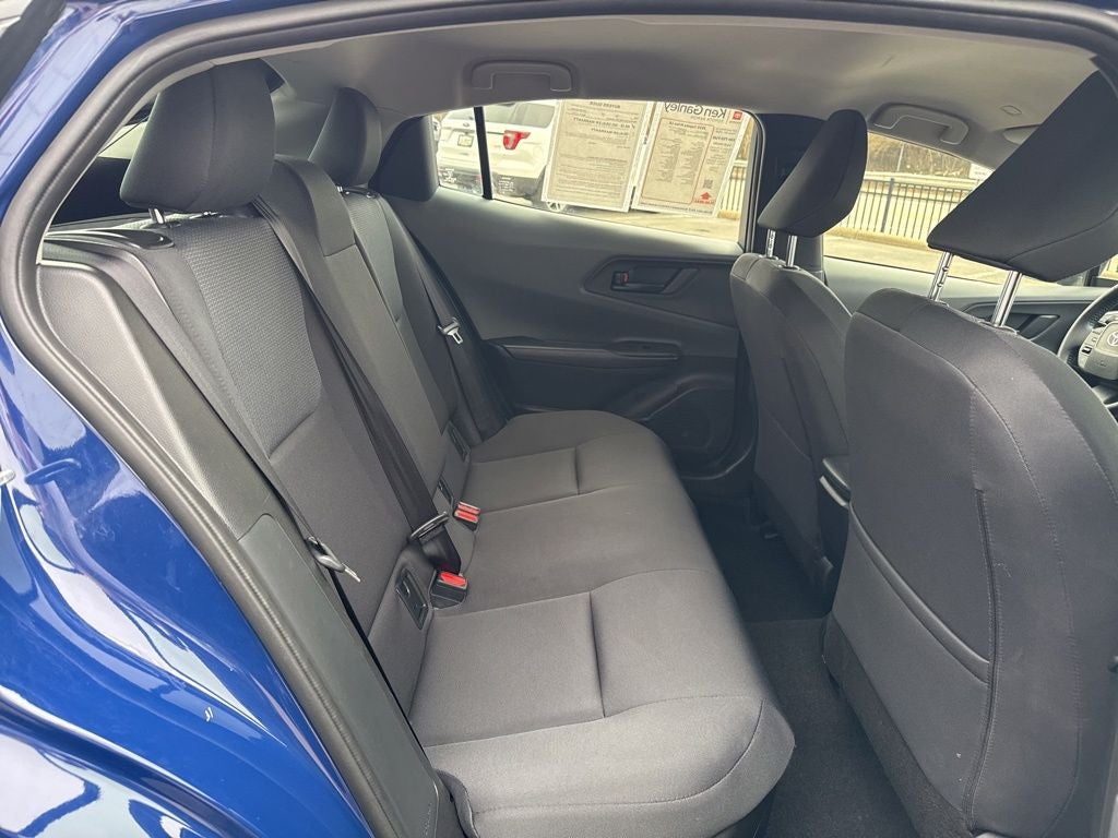 2025 Toyota Prius LE