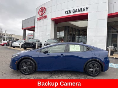 2025 Toyota Prius LE