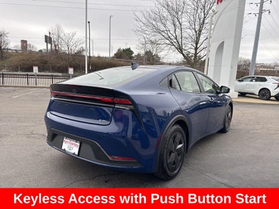 2025 Toyota Prius LE