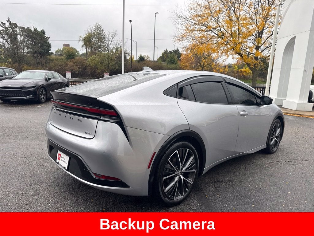2025 Toyota Prius XLE
