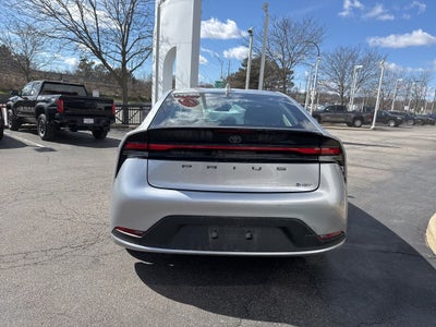 2025 Toyota Prius LE