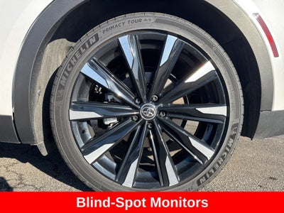 2023 Toyota Crown Platinum