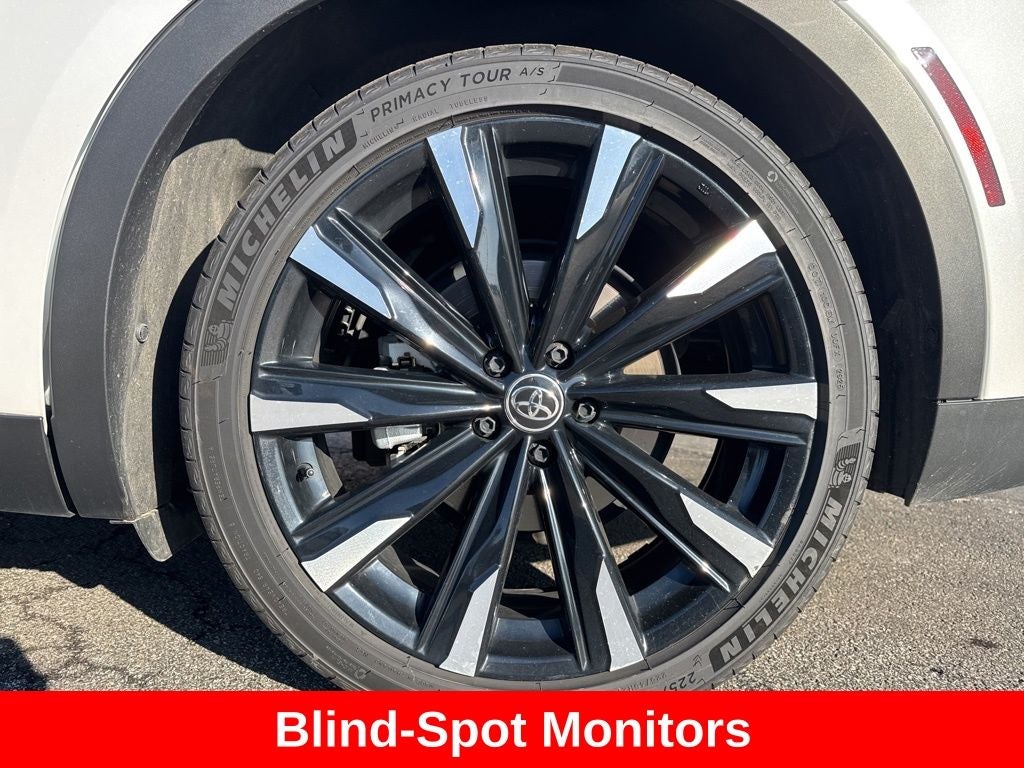 2023 Toyota Crown Platinum