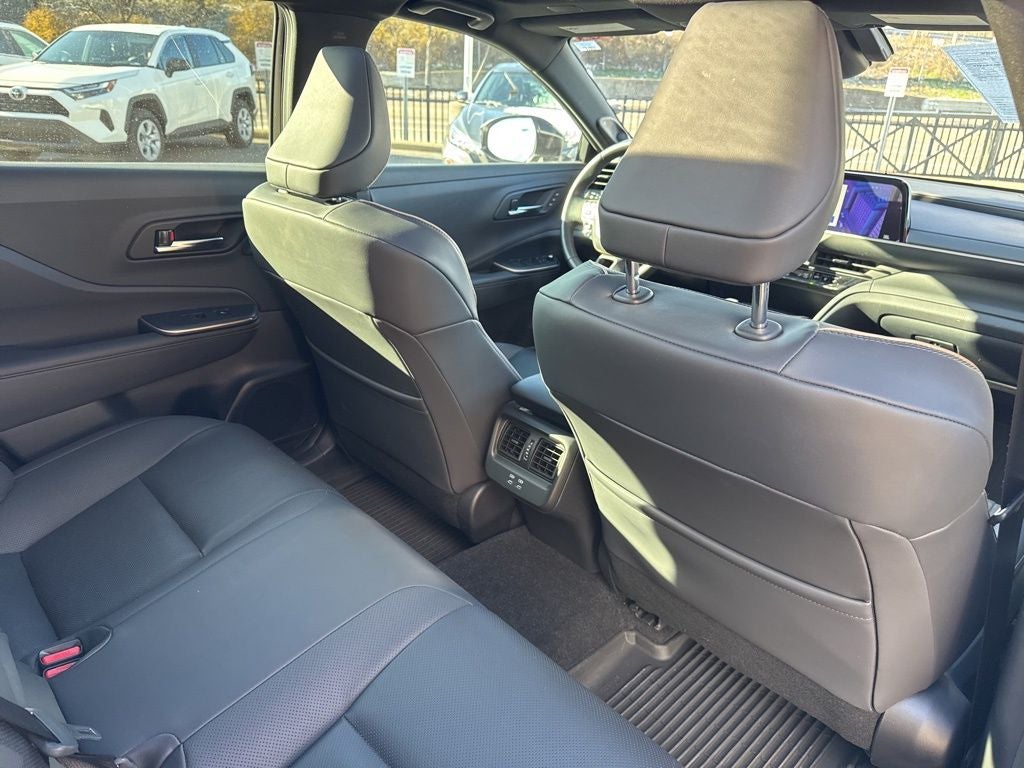 2023 Toyota Crown Platinum