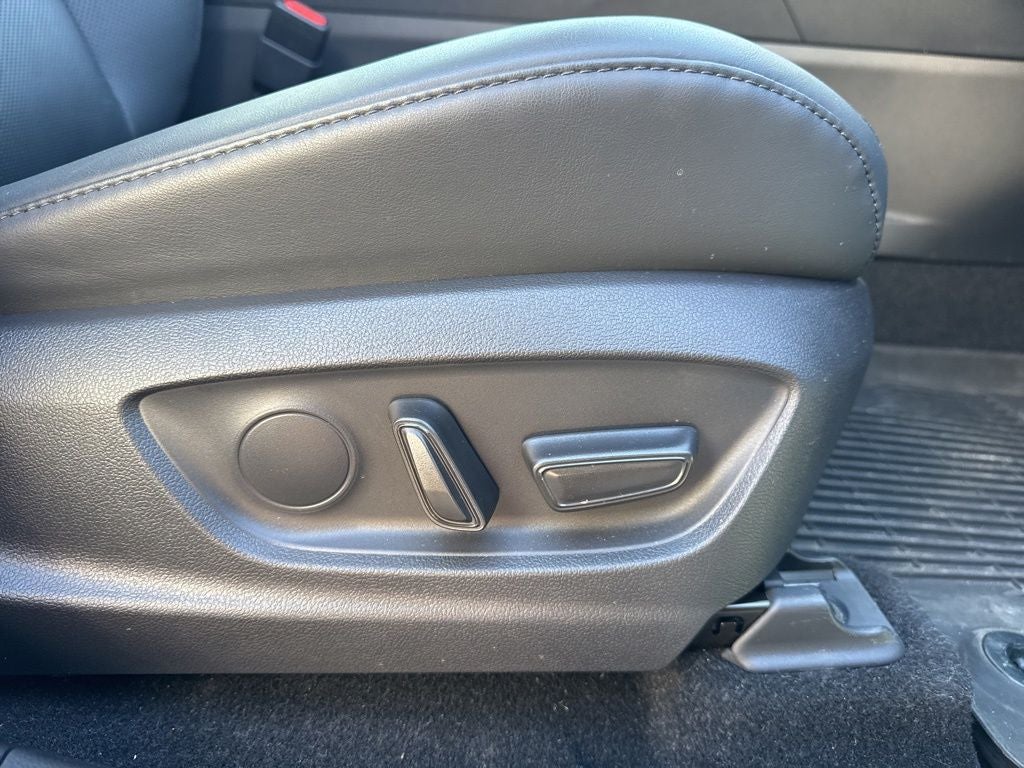 2023 Toyota Crown Platinum