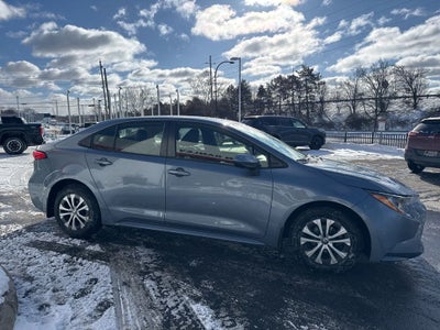 2022 Toyota Corolla Hybrid LE