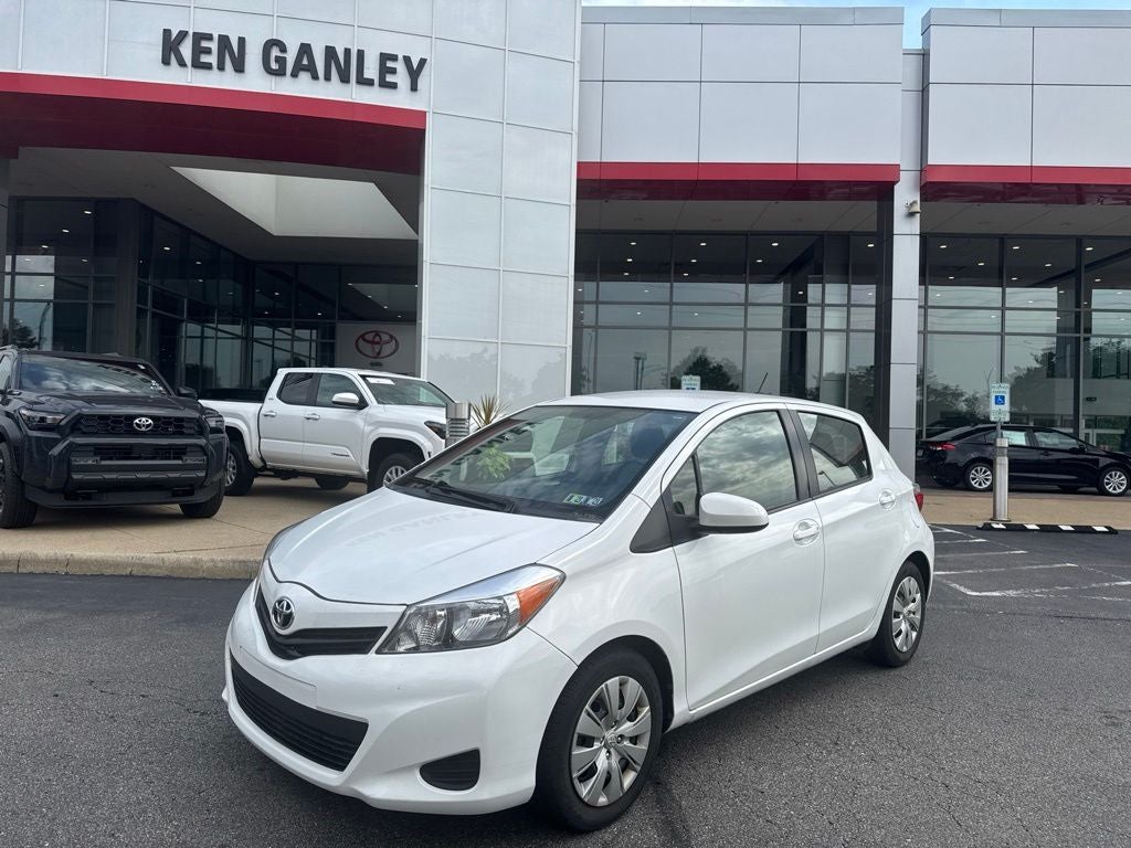 2012 Toyota Yaris LE