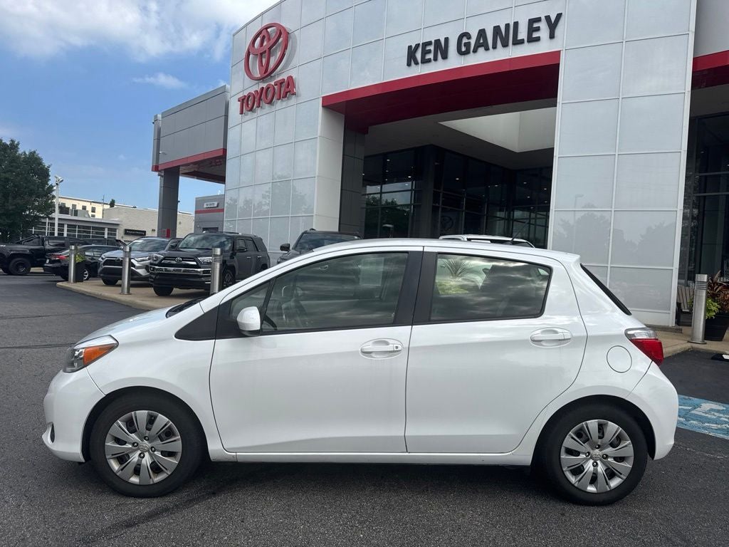 2012 Toyota Yaris LE