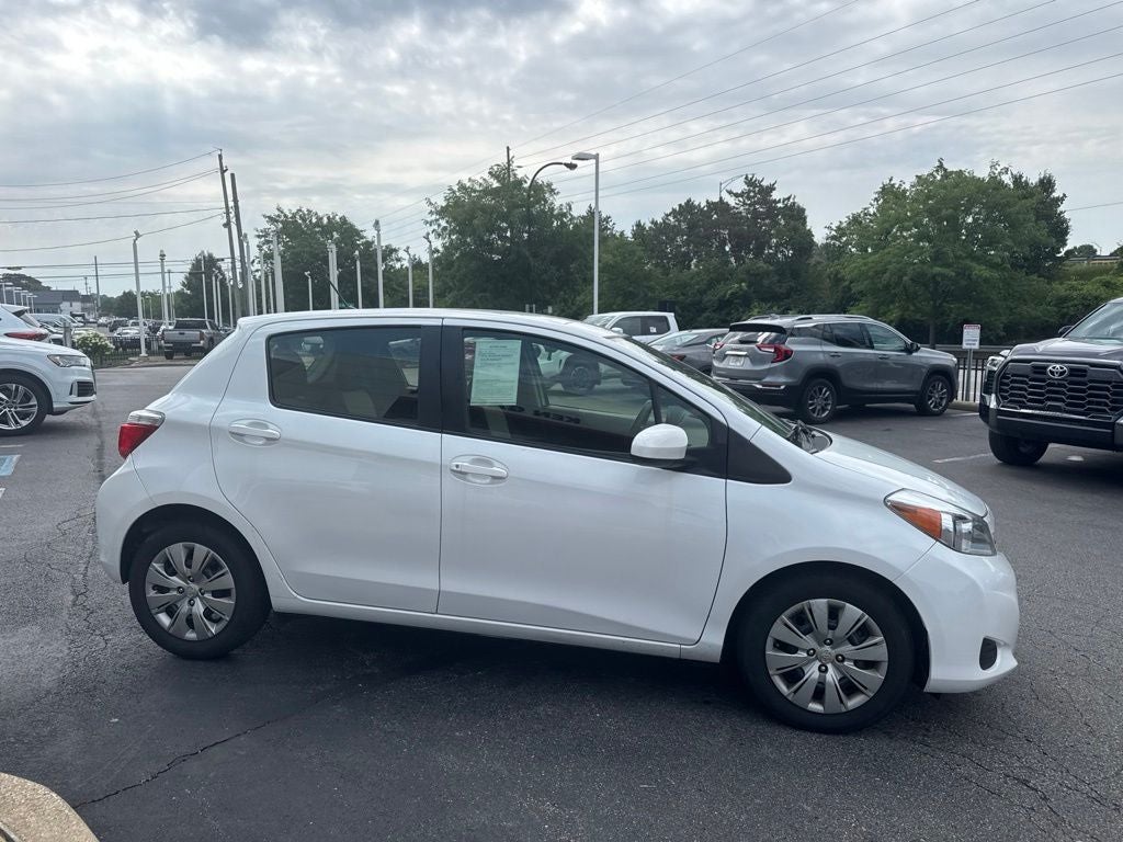 2012 Toyota Yaris LE