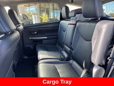 2017 Toyota Prius v Five