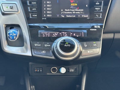 2017 Toyota Prius v Five