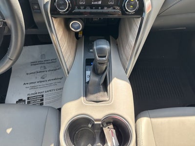 2022 Toyota Venza XLE