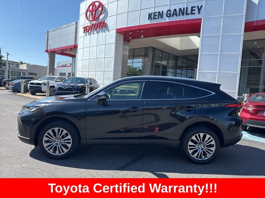 2022 Toyota Venza XLE