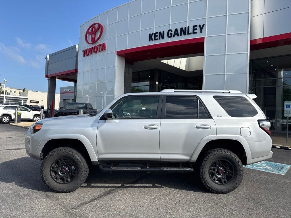 2018 Toyota 4Runner SR5