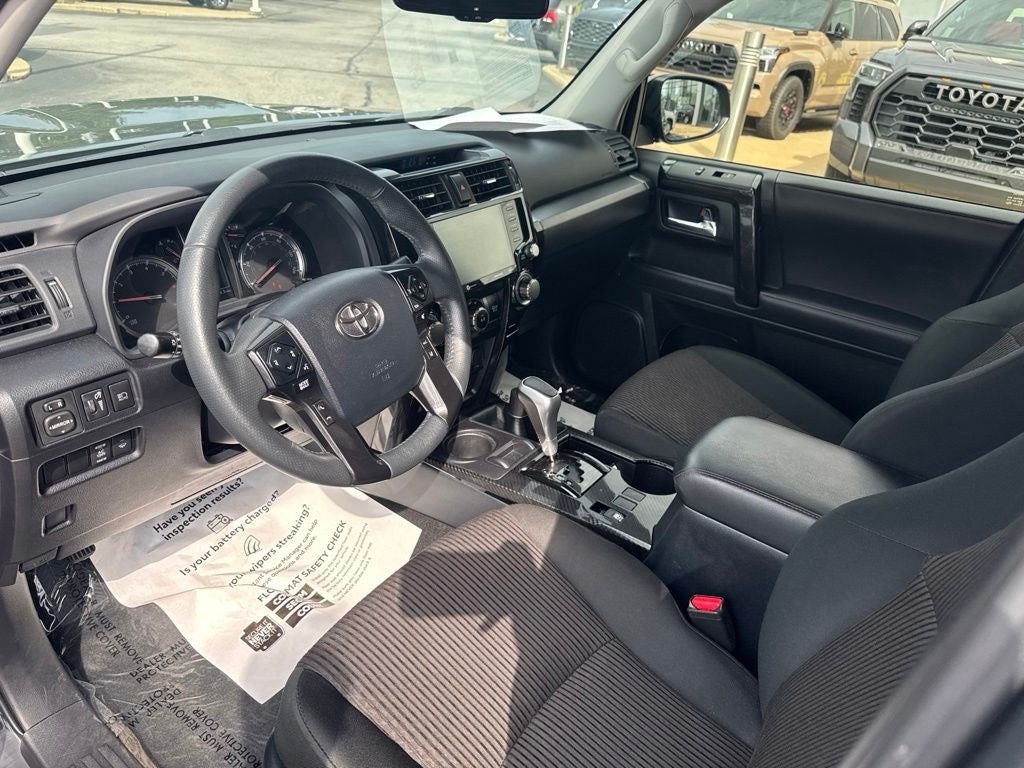 2024 Toyota 4Runner TRD Off-Road