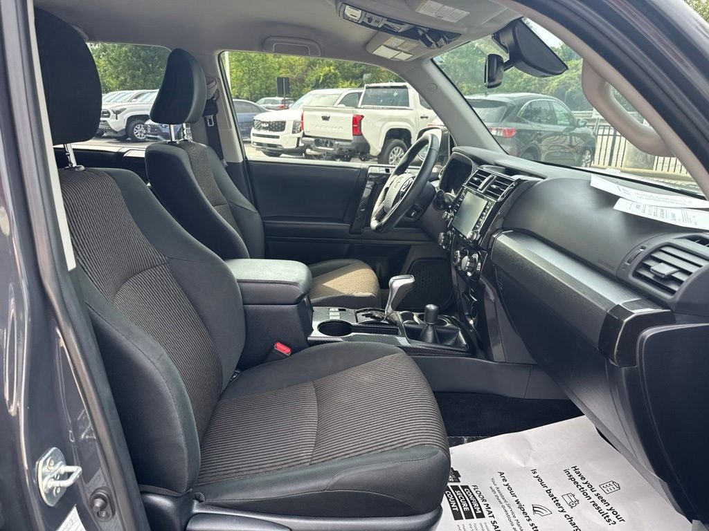 2024 Toyota 4Runner TRD Off-Road