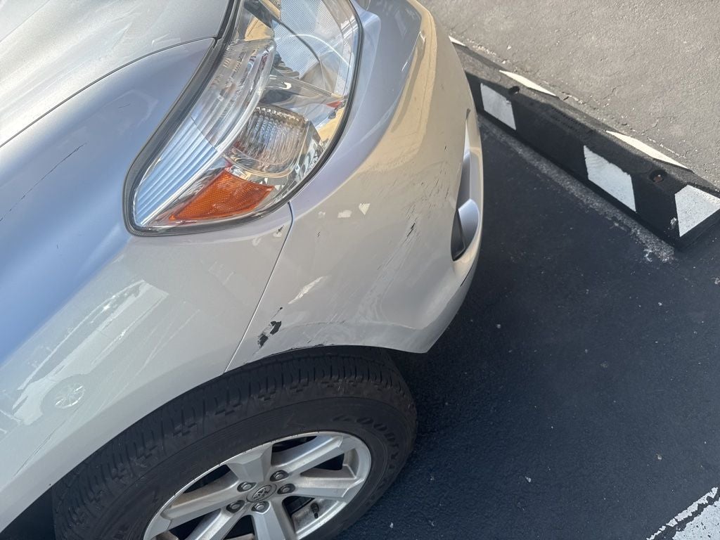 2010 Toyota Highlander Base