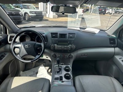 2010 Toyota Highlander Base