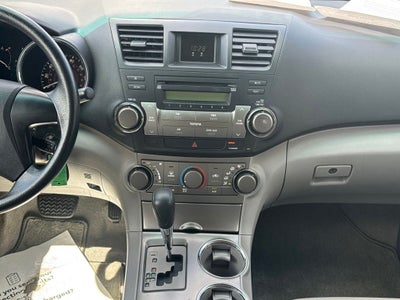2010 Toyota Highlander Base