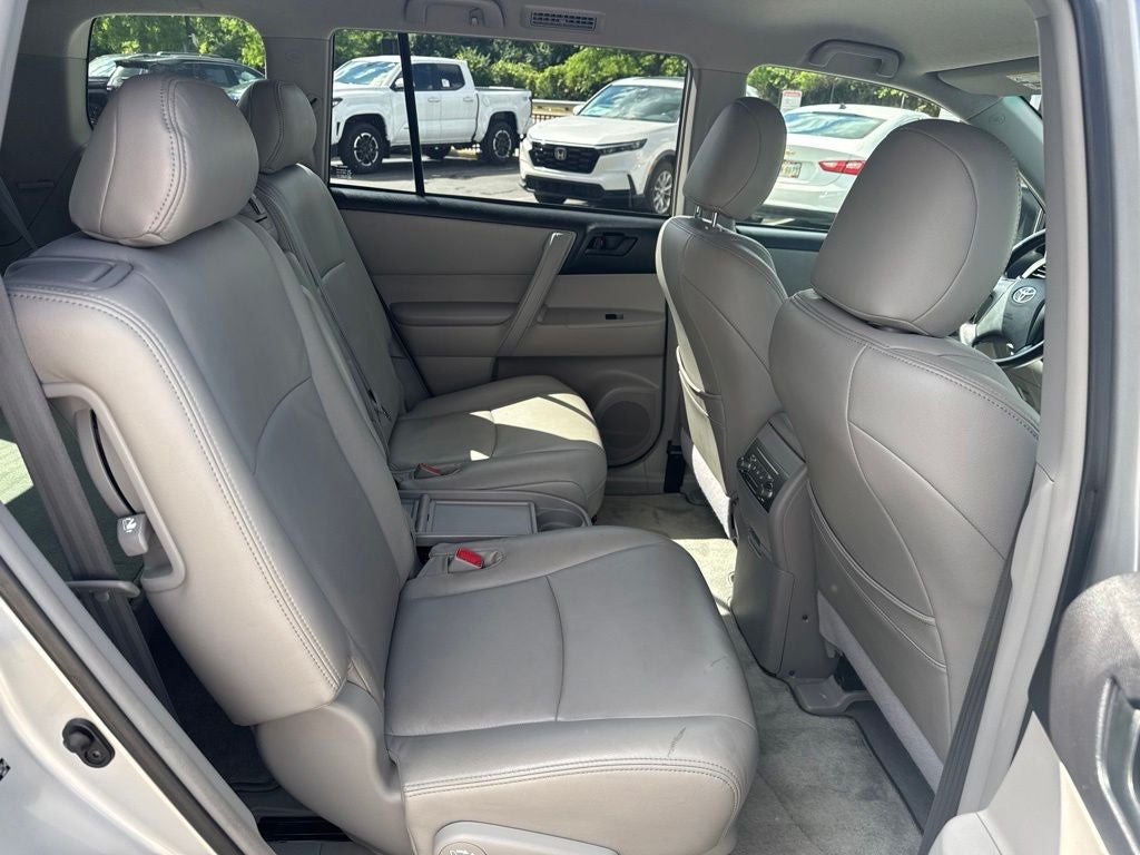 2010 Toyota Highlander Base