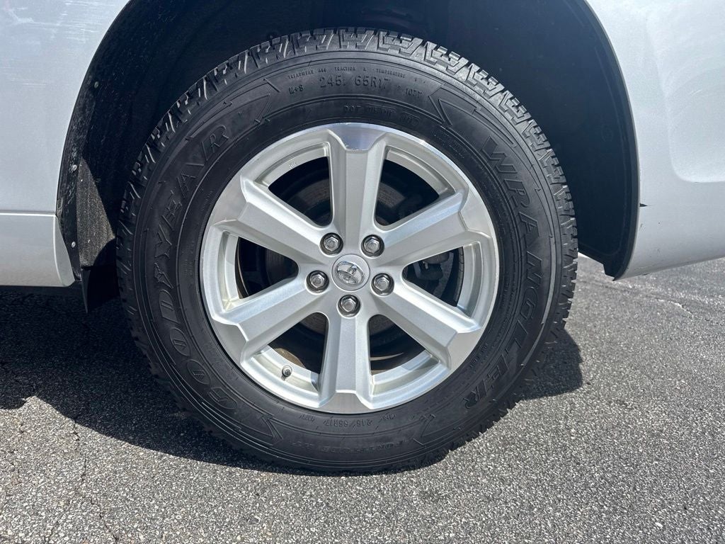 2010 Toyota Highlander Base