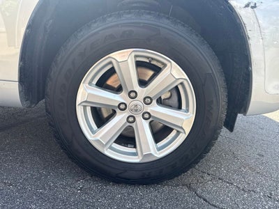 2010 Toyota Highlander Base