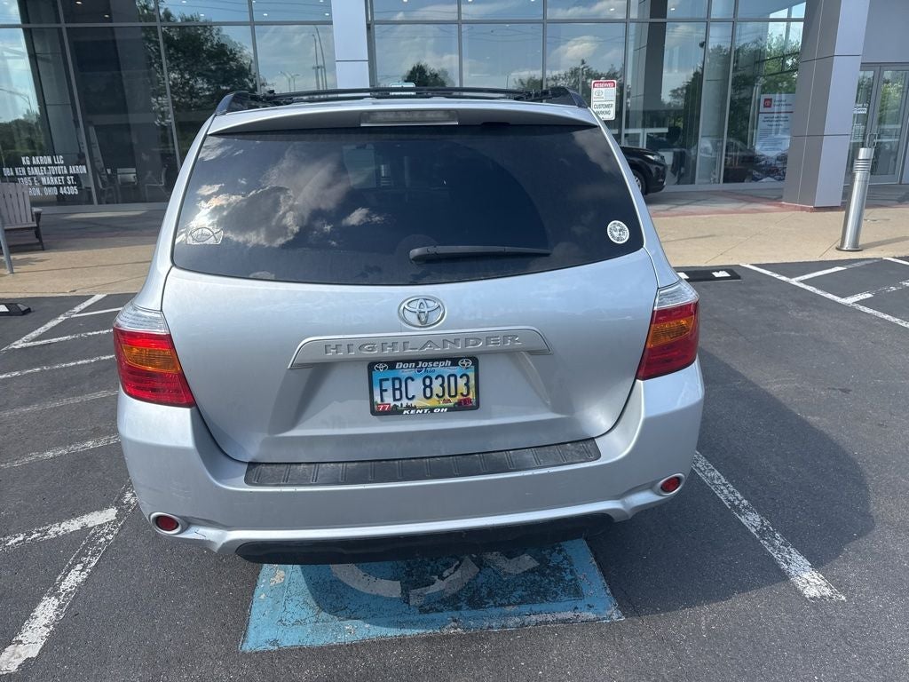 2010 Toyota Highlander Base