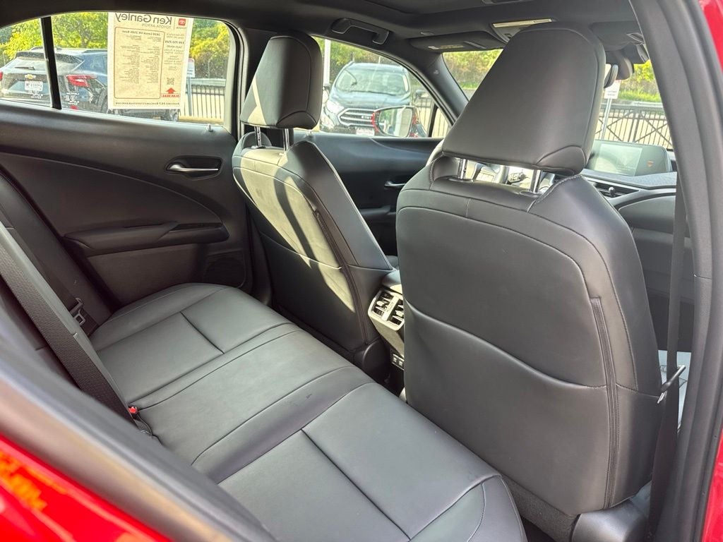 2020 Lexus UX 250h Base