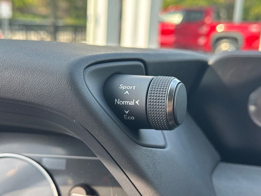 2020 Lexus UX 250h Base